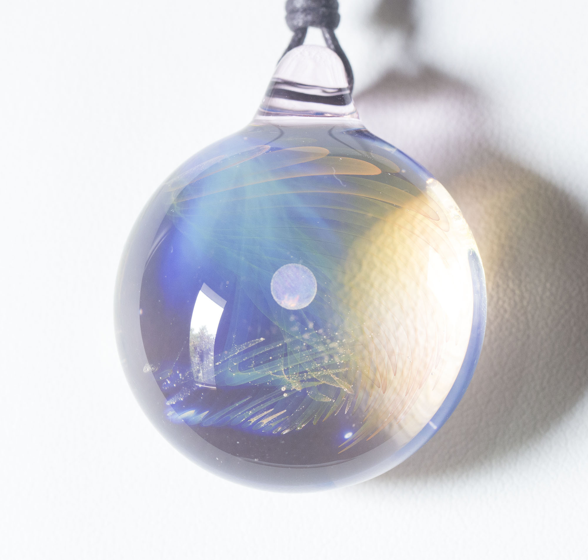 WINGS OF UNIVERSE ボロシリケイトガラスペンダント wu15