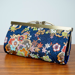 桜柄の金襴織物で和風長財布＊(紺色) 1枚目の画像