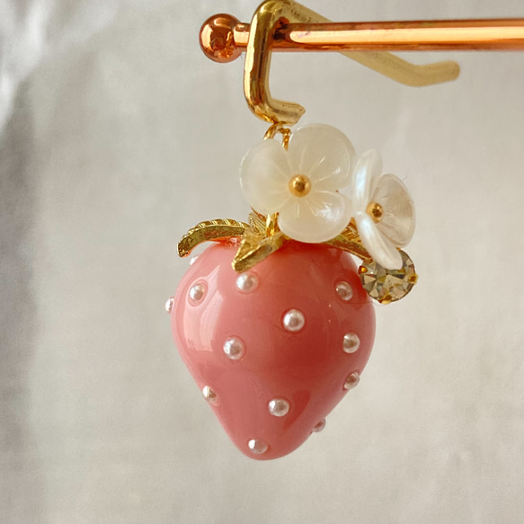 苺のポニーフック 