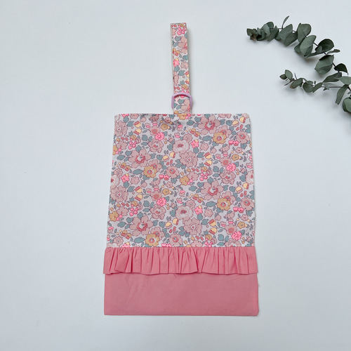 リバティベッツィのシューズ袋☆