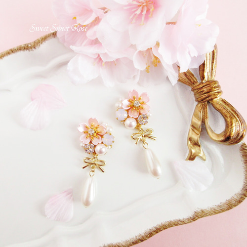 再販】桜ビジューとしずくパール ~Sweet Pink~ イヤリング 再販】桜ビジューとしずくパール ~Sweet Pink~ イヤリング