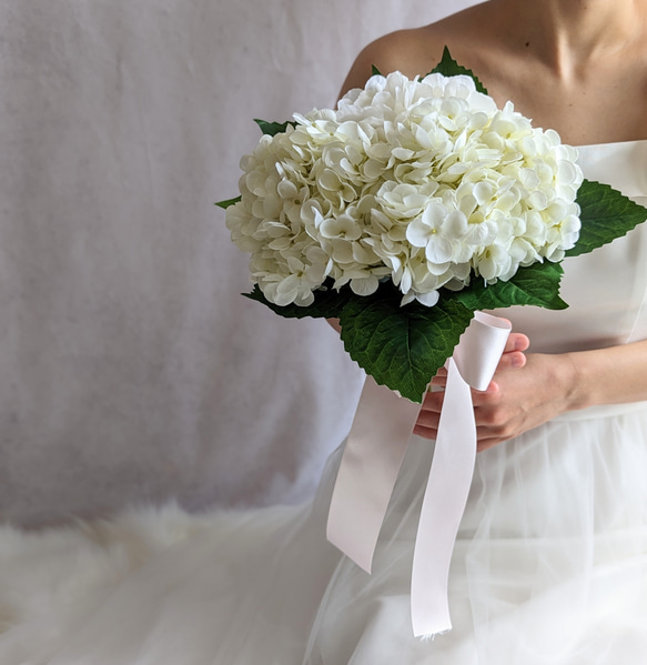 ♡ももページ♡紫陽花ウェディングブーケgreen&white♡ ウェディングブーケ】大輪のホワイト紫陽花が美しい リュクスな