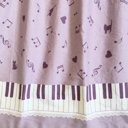 子供用エプロン☆三角巾セット☆ドレスみたいな☆ピアノ【ピンク・黒・パープル】 9枚目の画像