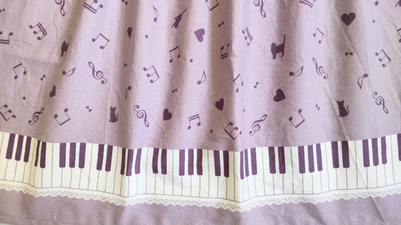 子供用エプロン☆三角巾セット☆ドレスみたいな☆ピアノ【ピンク・黒・パープル】 9枚目の画像