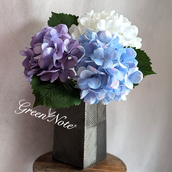 まるで本当の紫陽花みたい!大輪の紫陽花が美しいアーティフィシャル（造花）アレンジ まるで本当の紫陽花みたい!大輪の紫陽花が美しい アーティフィシャル