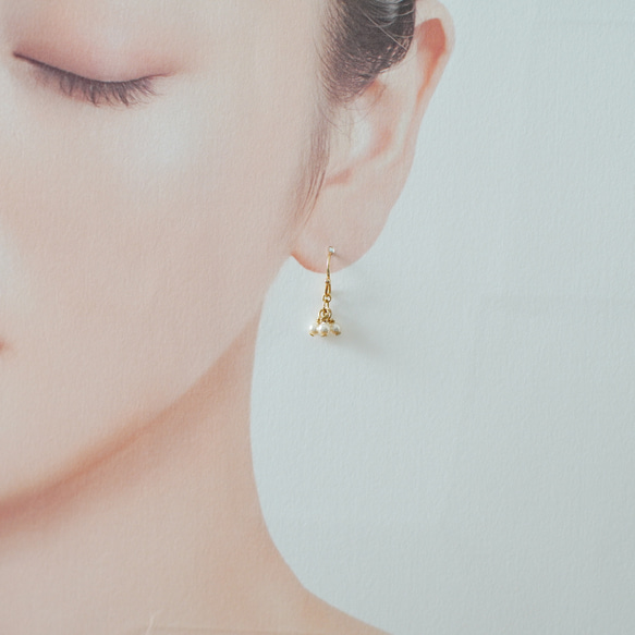 超小樹脂珍珠* 14kgf 高品質精緻耳環 第2張的照片