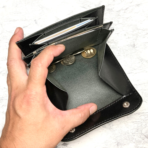栃木レザー コンパクト財布 本革 ギャルソンウォレット 黒 革財布 メンズ 生産終了】日常使いに最適な小銭が見やすい革財布｜本革 ギャルソン