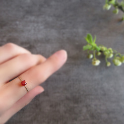 K10【七月生日石】4mm精美“紅寶石”戒指【僅一枚】 第3張的照片