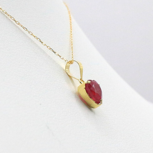 K18 ハート型ペンダント ルビー
