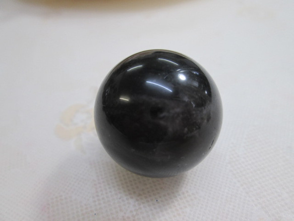 【再販】天然石　原石　モリオン（黒水晶）丸玉　２３ｇ 4枚目の画像