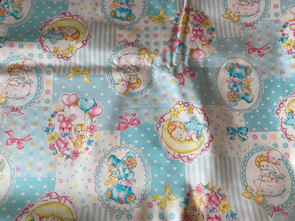 新入荷！『「Hello Baby!」 ドイリーパッチワーク　水色カラー』～50㎝単位でカット～ 4枚目の画像