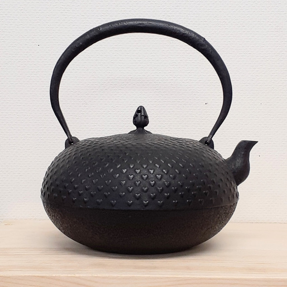 平丸型（ハート霰/1.6L） 本場盛岡の南部鉄瓶・南部鉄器 その他 