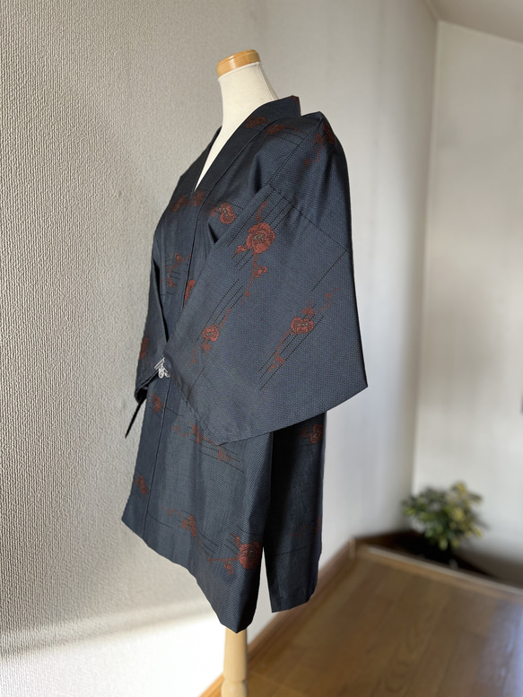 大島紬　着物リメイク　作務衣　7マルキ　現品限り　大人可愛い和の上衣　 3枚目の画像