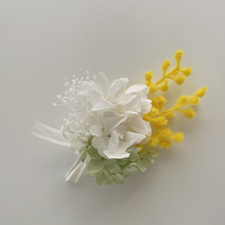 こども用のミニ*ミモザのコサージュ 2枚目の画像