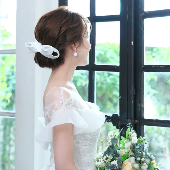 リボン ヘッドドレス【クララ】(H-171)| ウエディング 前撮り 結婚式 花嫁  ボンネ クラシカル サテン 白 7枚目の画像