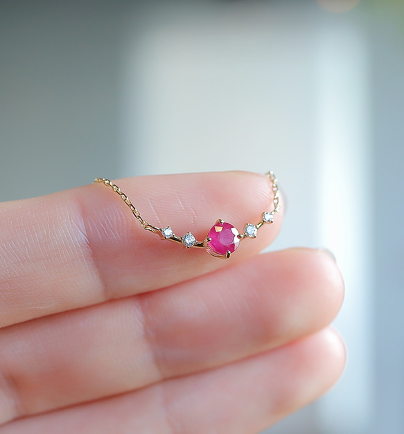 K18 紅寶石和鑽石項鍊（圓形切割）~Ello Lily~ 七月生日石 第4張的照片