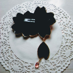 桜のビーズ刺繍ヘアピン 9枚目の画像