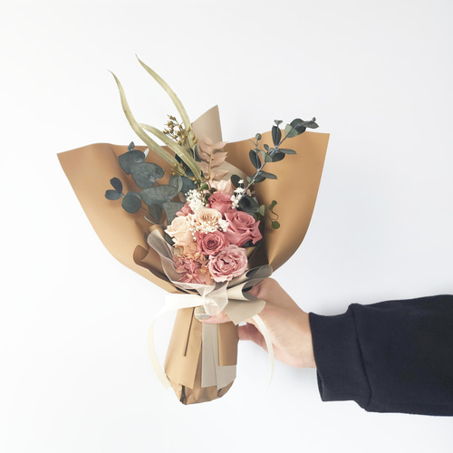 クラシックカラーのブーケ：ギフトにもおすすめ！ドライ・プリザーブド