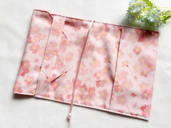 再販×1 サクラサク桜満開のブックカバー　桜ハンドメイド2023 2枚目の画像