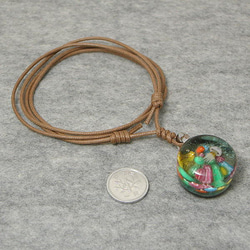 平玉・カラフルサンゴと水玉クラゲ とんぼ玉 ガラス ネックレス No2212 6枚目の画像