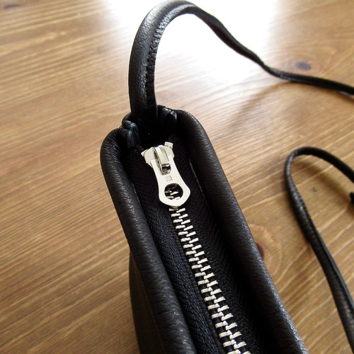 deer skin ショルダーバッグ 鹿革 ニバッグ ミニポーチ スマホケース