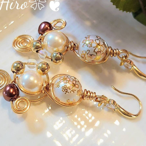 ❀ワイヤーアクセサリー❀和柄とんぼ玉とパールのピアス