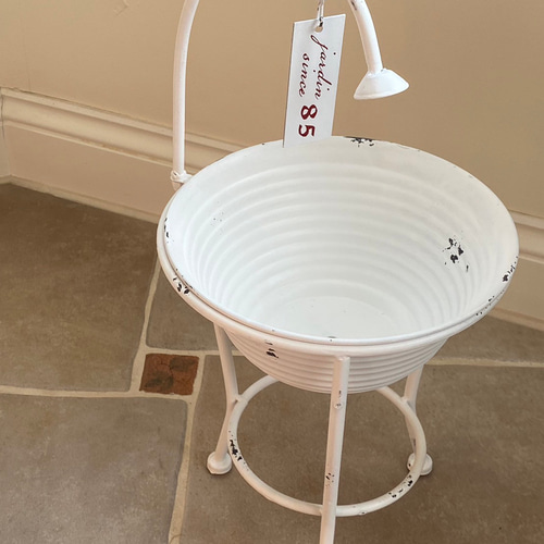 可愛い洗面ボウル蛇口型ブリキ鉢 》 観葉植物 多肉植物 お花の寄せ植え