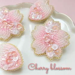 春におすすめ】桜&花びら ビーズ刺繍 ブローチ 2点セット ブローチ