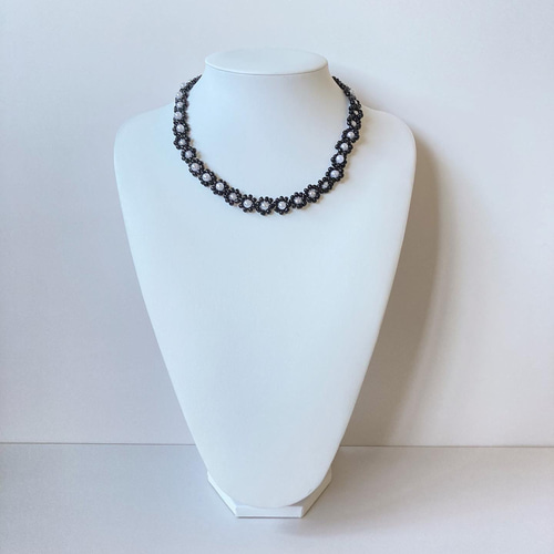 ビーズネックレス ハンドメイド お花 黒 韓国 アクセサリー