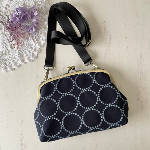 ミナペルホネンハンドメイド ネイビータンバリン 木の持ち手の
