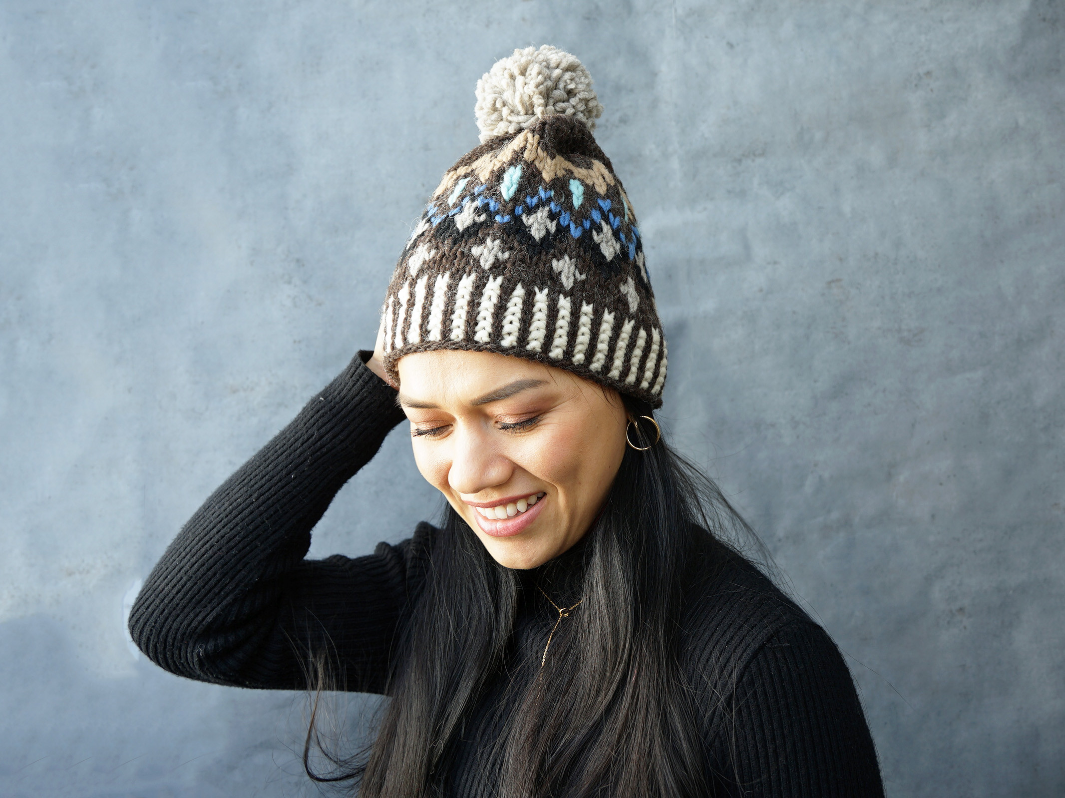 日本製 ポンポン付きニット帽 ネイビー CA4LA 美品