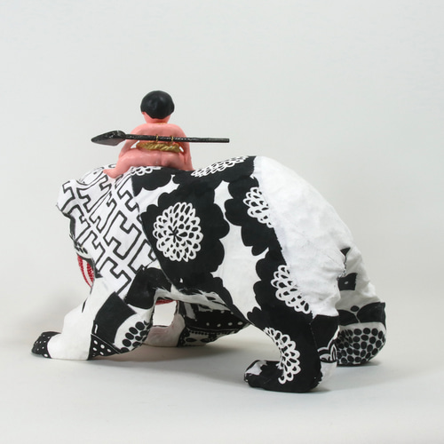 金太郎と木彫りの熊 北欧柄布貼りリメイク その他置物 Eishun えい