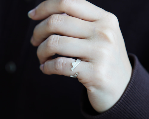 【九尾の猫】【CARVED STACKER RING】 ヘンソン　指輪 ce3098c85fcf098f371e824a068e47