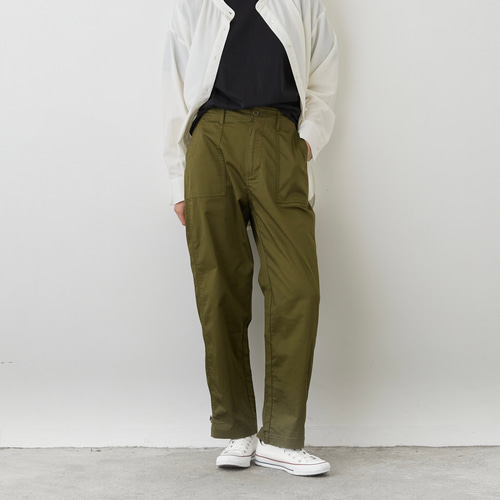 キレイめ素材のベイカーパンツ 裾2WAY S/M/Lサイズ 光沢感 薄手