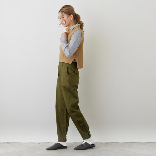 キレイめ素材のベイカーパンツ 裾2WAY M,Lサイズ 光沢感 薄手