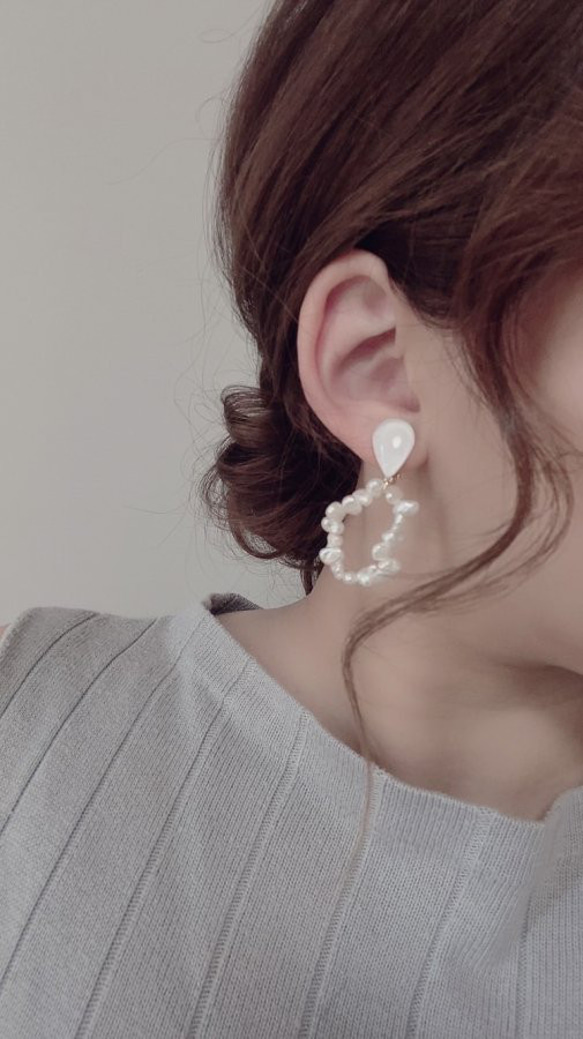 淡水パール hoop color shizuku pierce/earring(White) [cc] 2枚目の画像