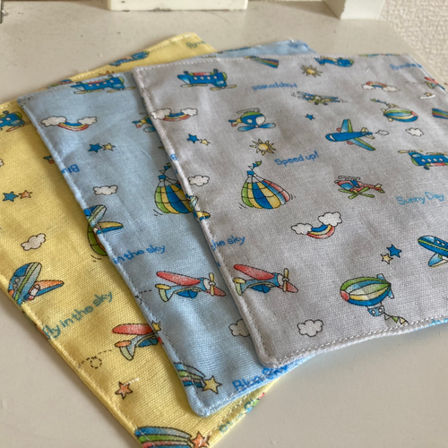 受注製作※送料無料】ハンドメイド ガーゼハンカチ 16×16 飛行機 3枚  