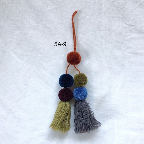 メキシコ/毛糸】ポンポンチャームM（アースカラー） バッグチャーム