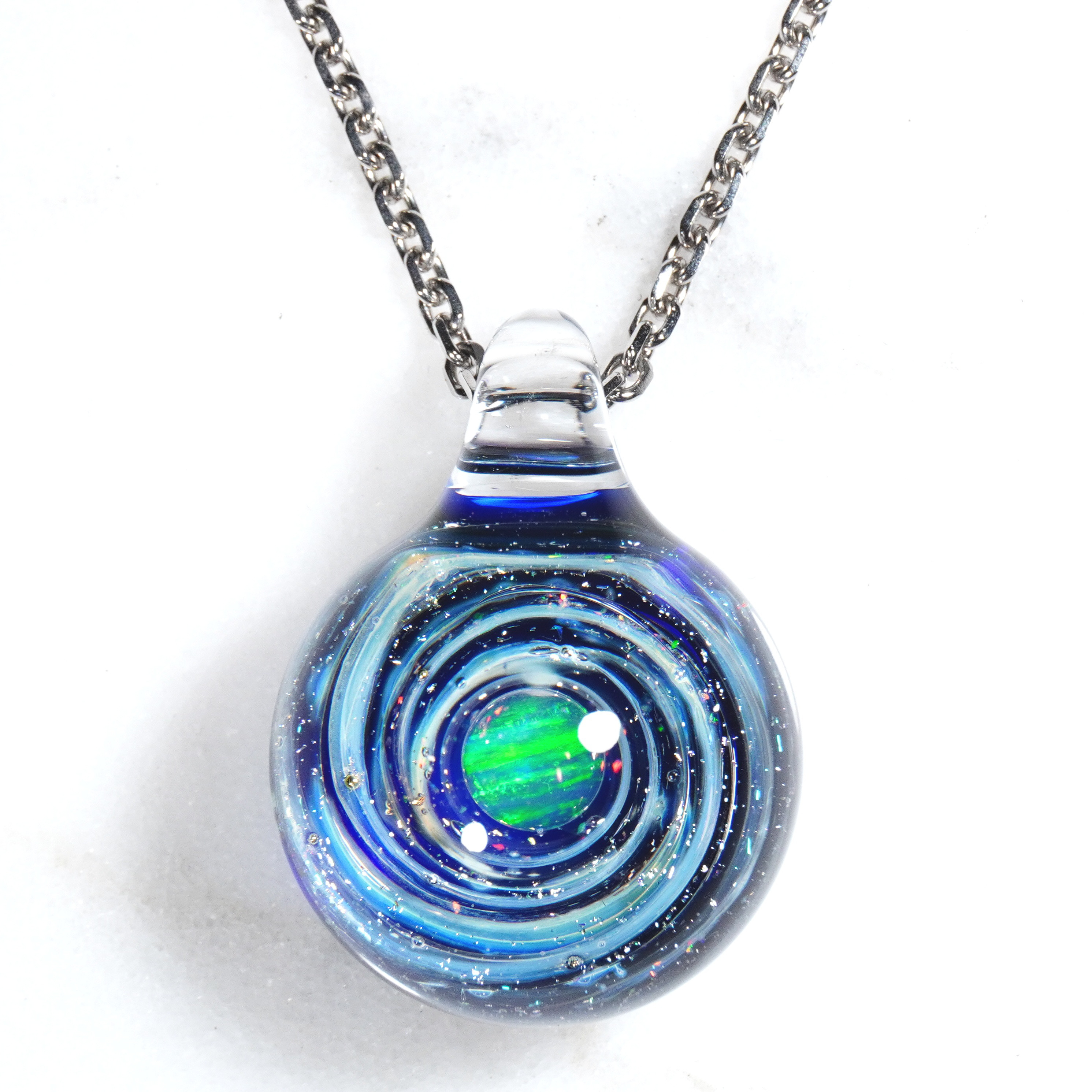 ガラスの小宇宙　クリスタルオパール ペンダント　No.1983CC 【YASUDA GLASS】