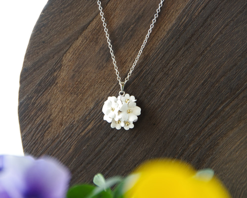 【りさ】No.268　レジンペンダント☆薔薇×かすみ草 産地直送 かすみ草 花束 ティファニーブルー ／熊本