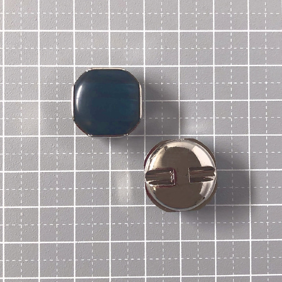 レトロ スクエア ボタン ブルー シルバー枠付き 20mm 4個セット ea-035 3枚目の画像