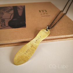 Life is sweet ペンダント（真鍮） 1枚目の画像