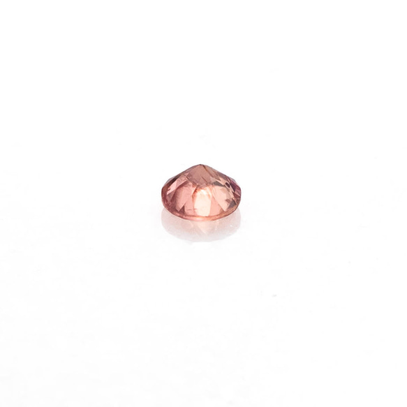 【透明度が高く美しいローズピンクの石】ロードクロサイト 0.3ct 5枚目の画像
