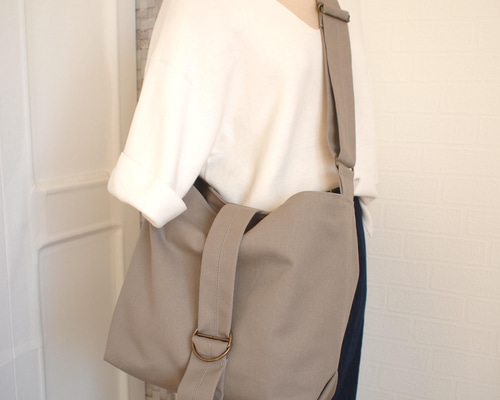 ✨Herve 美品✨ グレージュトートバッグ✨ 254e8697b33da80009a41e44f674c4