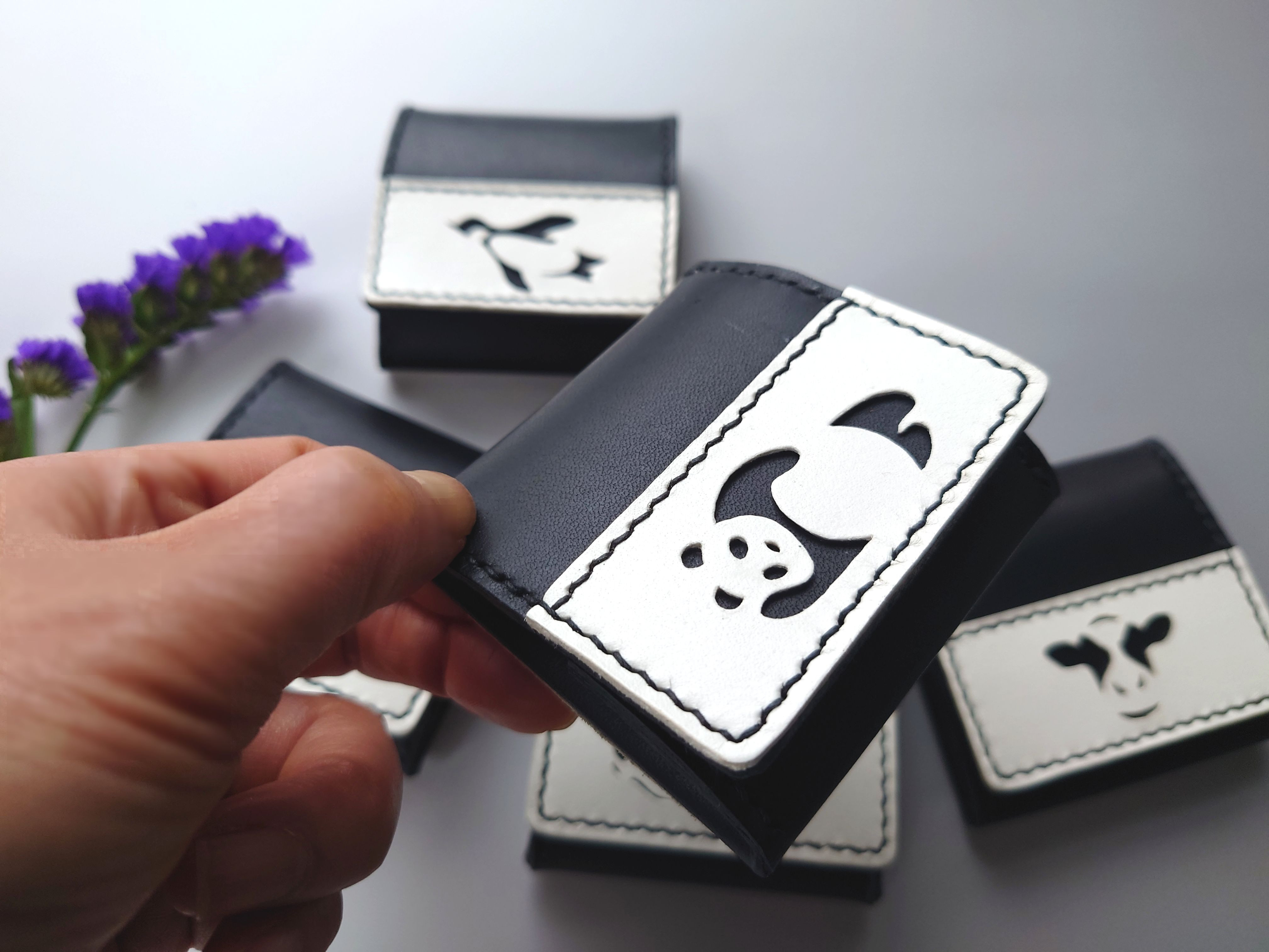 《特集掲載》モノトーンな動物たち【ペンギン・パンダ・ウサギ・ネコ・牛】コインケース 小銭入れ※袋ラッピング無料