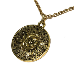 1117.太陽と月と星座たちのコイン、メダル型ネックレス、ゴールド 4枚目の画像