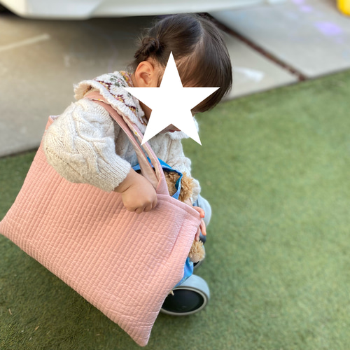 韓国で流行りのシンプルカバン♡】韓国ヌビキルティング 子ども