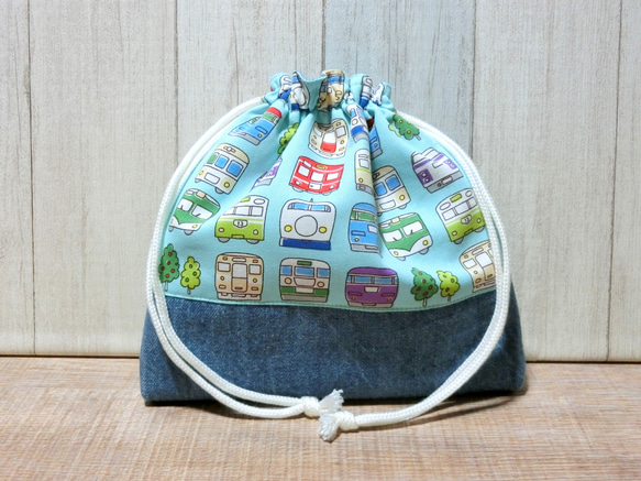 電車いっぱい《ミント》　給食袋 1枚目の画像