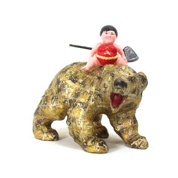 金太郎と木彫りの金黒熊　和紙貼りリメイク　 4枚目の画像