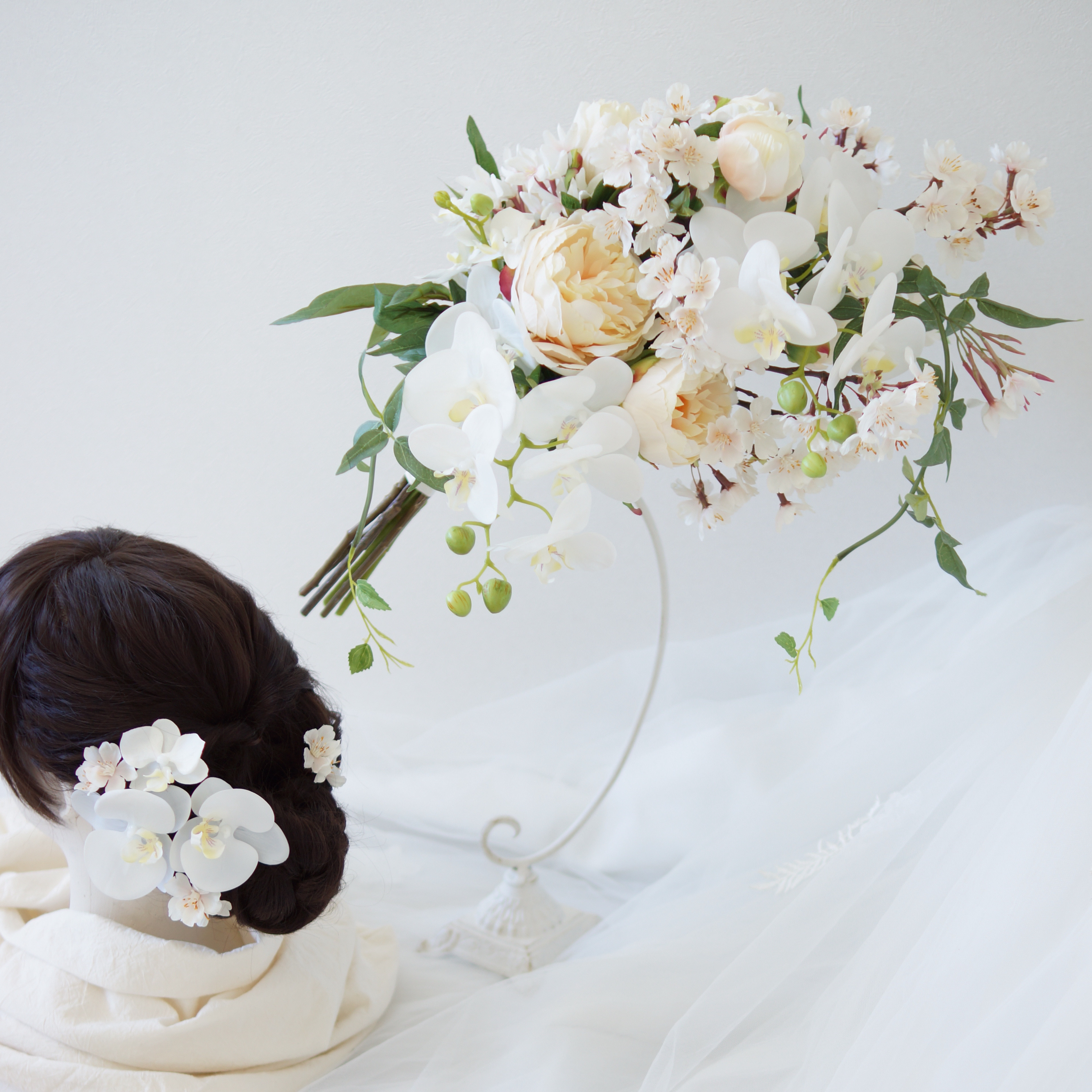 最大級 胡蝶蘭と桜・芍薬の和装ブーケ・ヘッドドレスセット 造花ブーケ